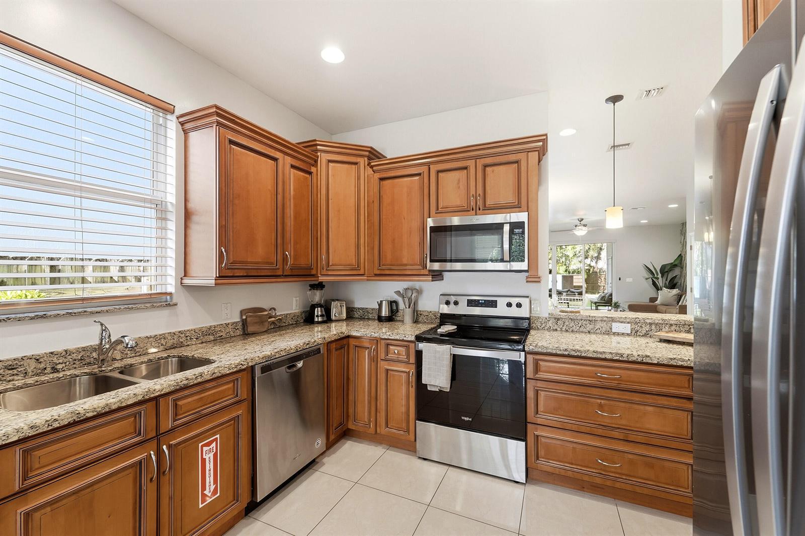 1141 NE 3rd Avenue, Fort Lauderdale FL 33304 photo 5