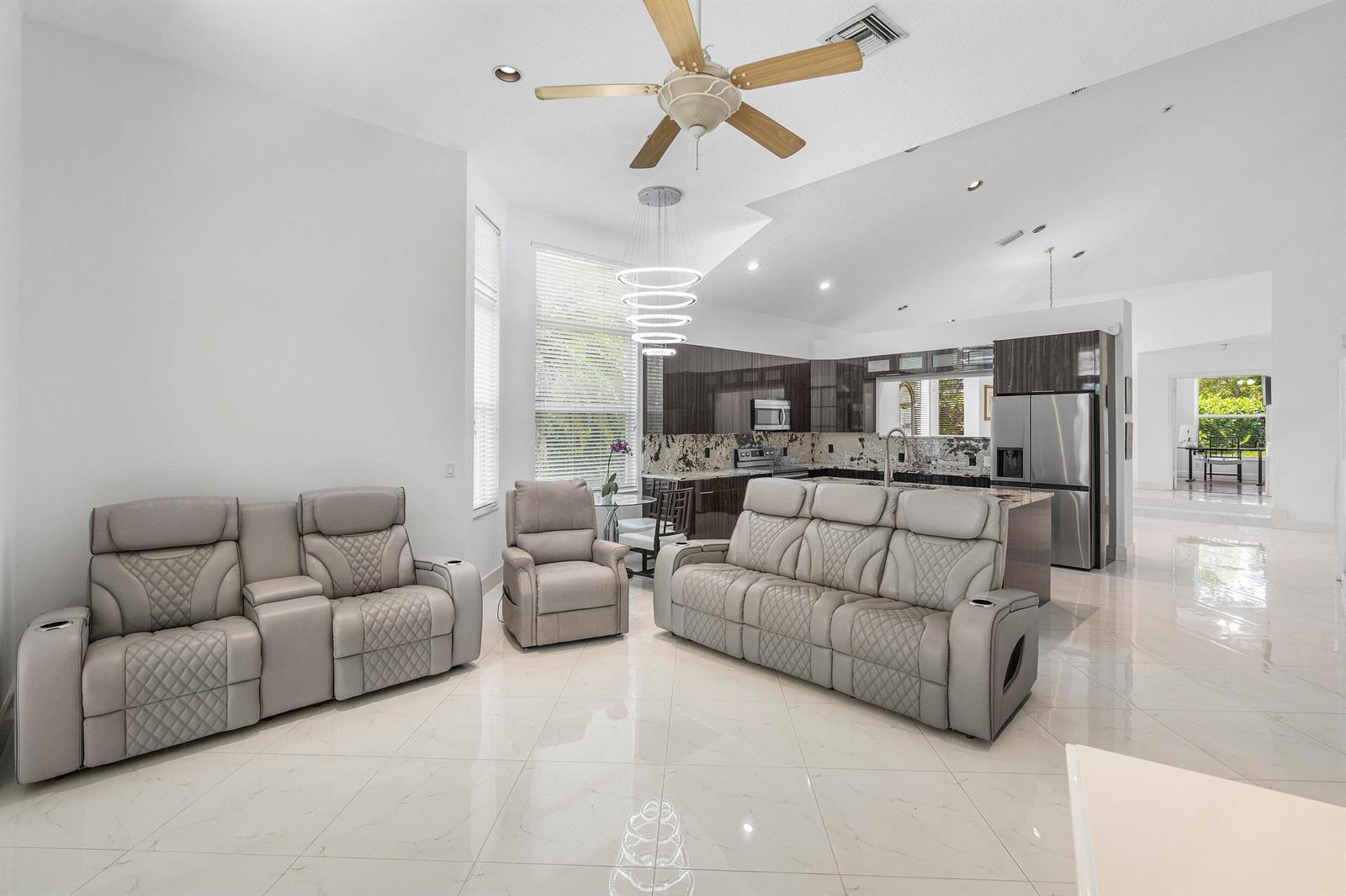 7087 NW 78th Place, Parkland FL 33067 photo 3