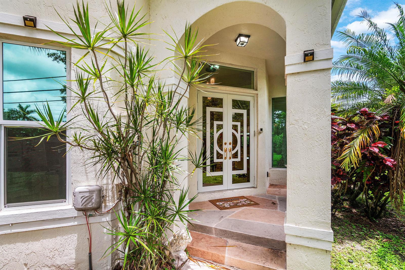 7087 NW 78th Place, Parkland FL 33067 photo 5