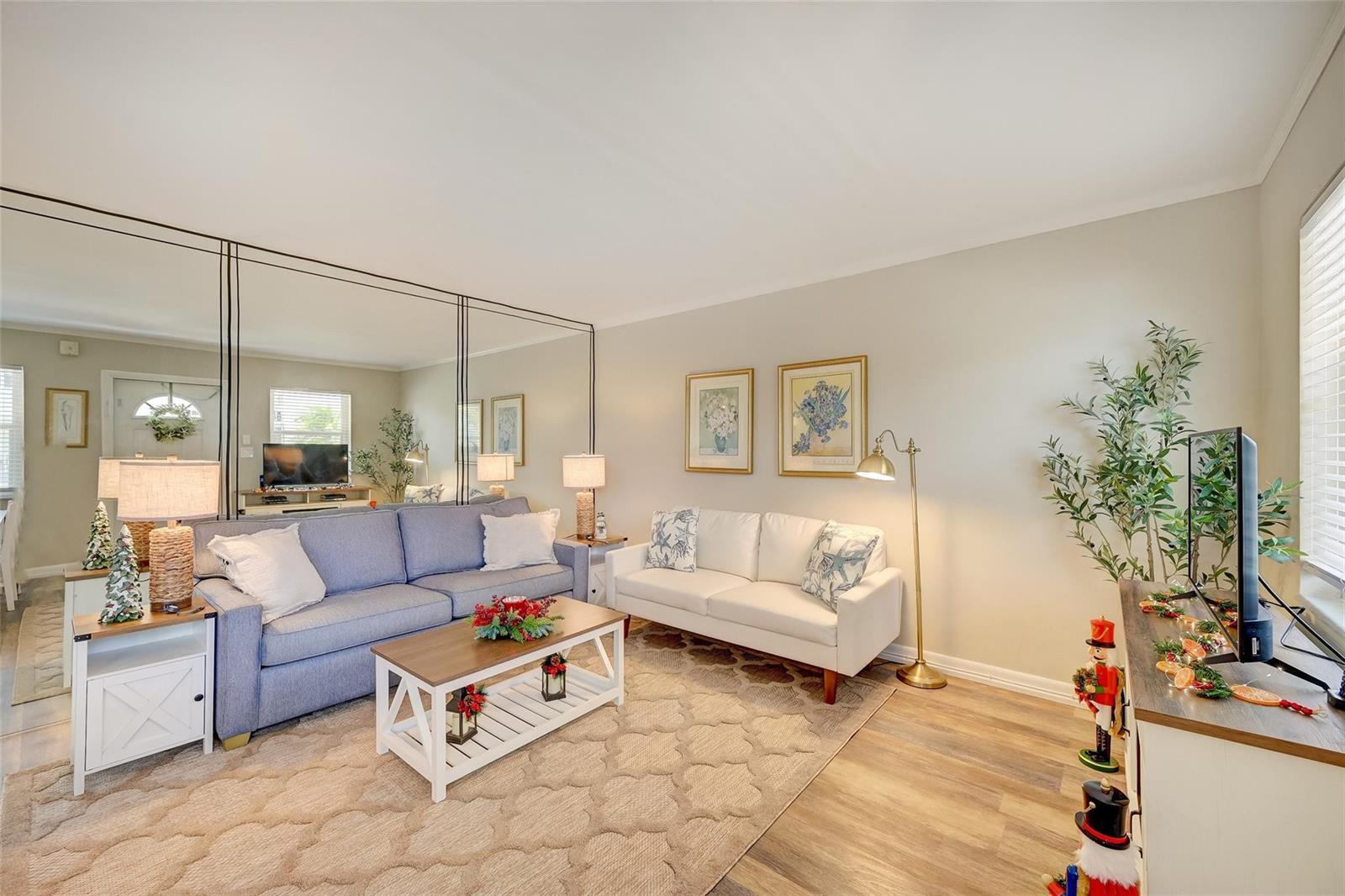 741 Bayshore Drive # 32n, Fort Lauderdale FL 33304 photo 3