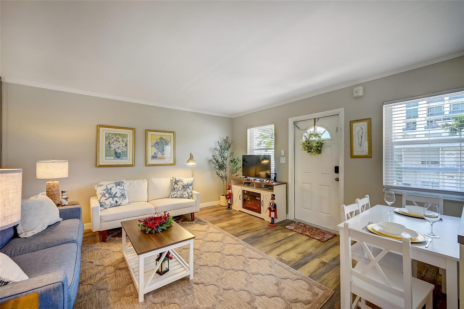 741 Bayshore Drive # 32n, Fort Lauderdale FL 33304 photo 4