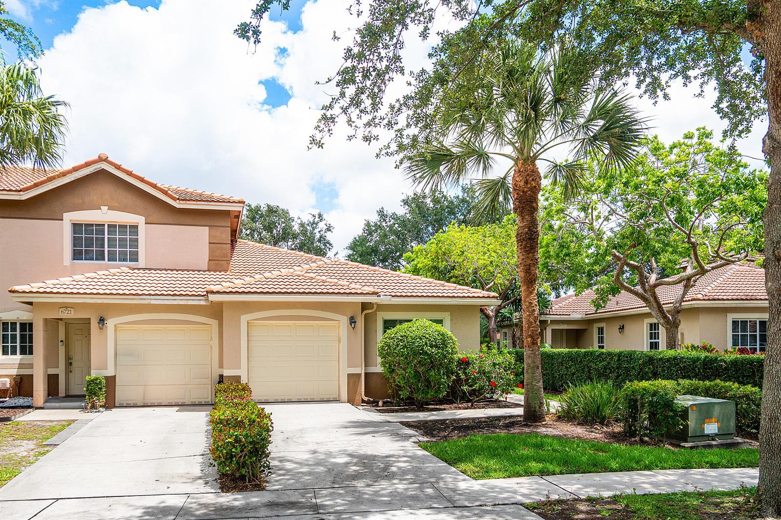 6719 Old Farm Trail, Boynton Beach FL 33437 photo 2