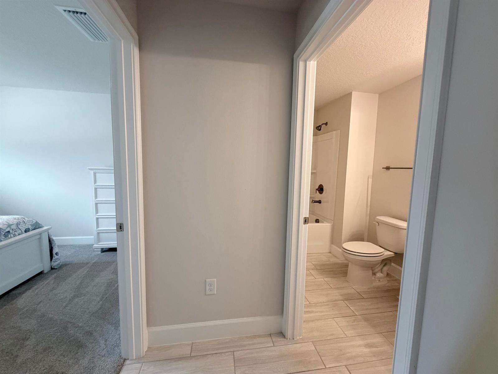 8642 Giovanni Avenue, Fort Pierce FL 34951 photo 2