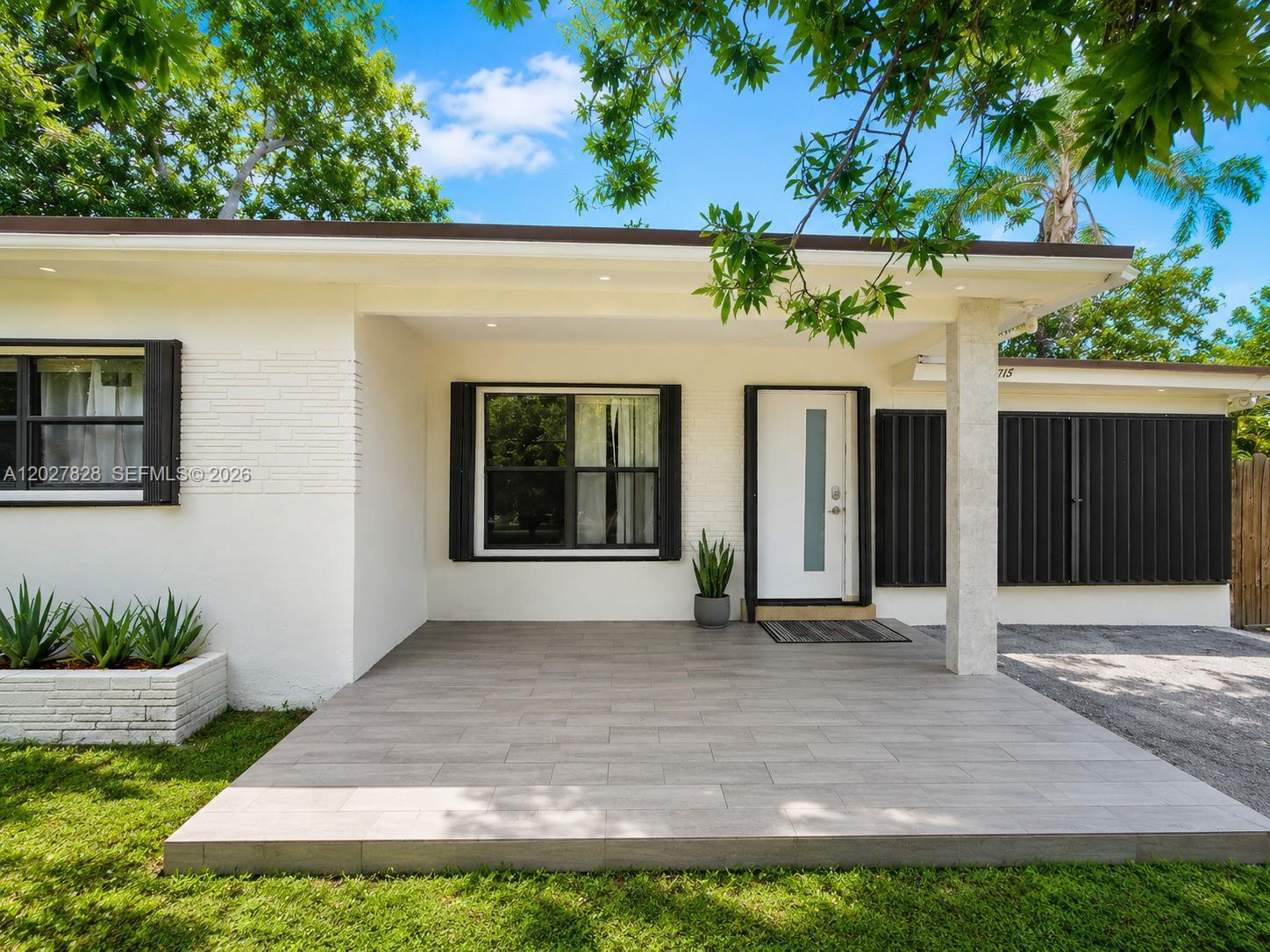 2515 SW 62nd Ave, Miramar FL 33023