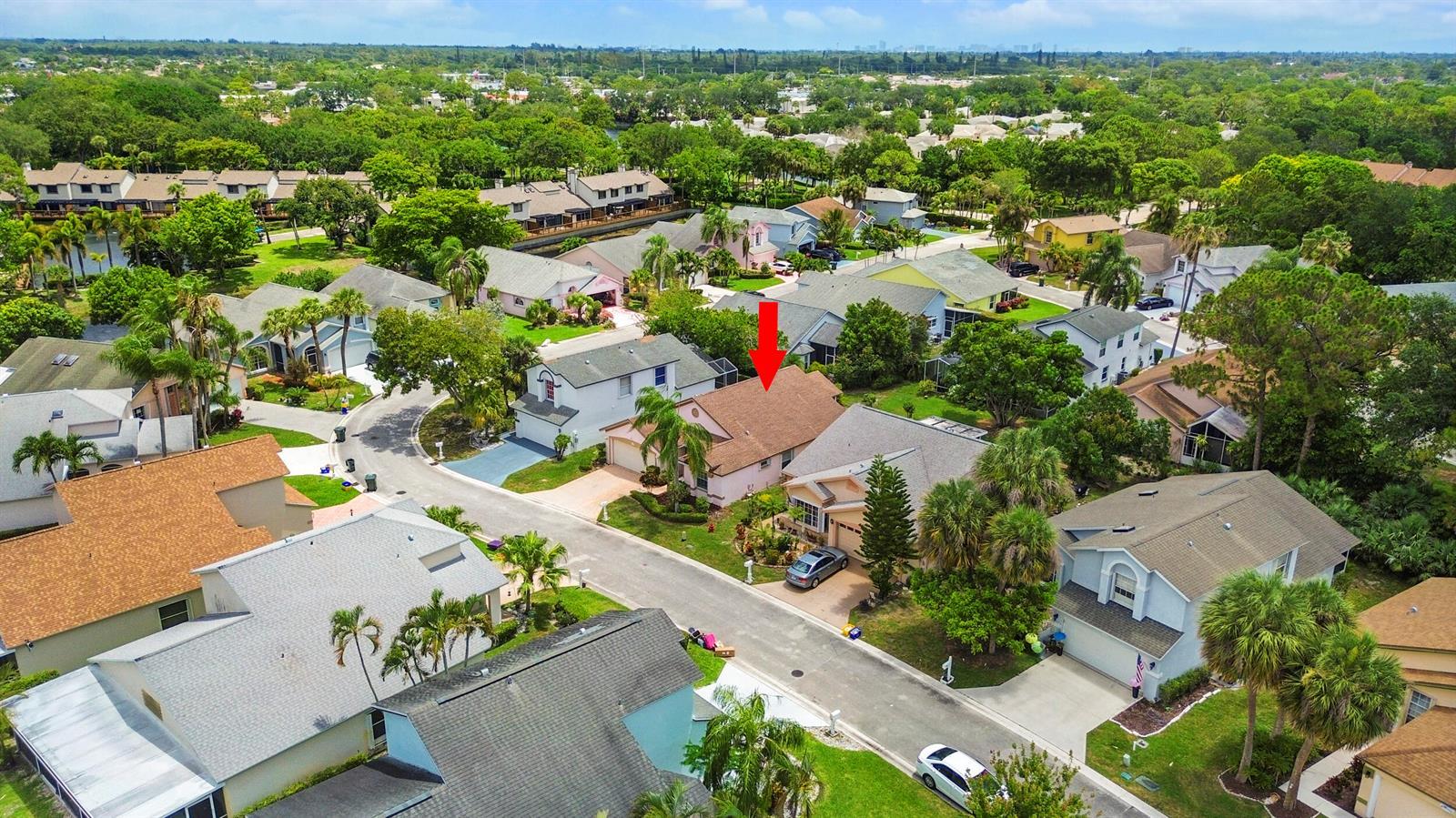 119 Hammocks Court, FL 33413 photo 2