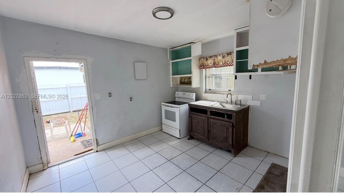 544 NW 10th St, Florida City FL 33034 photo 5