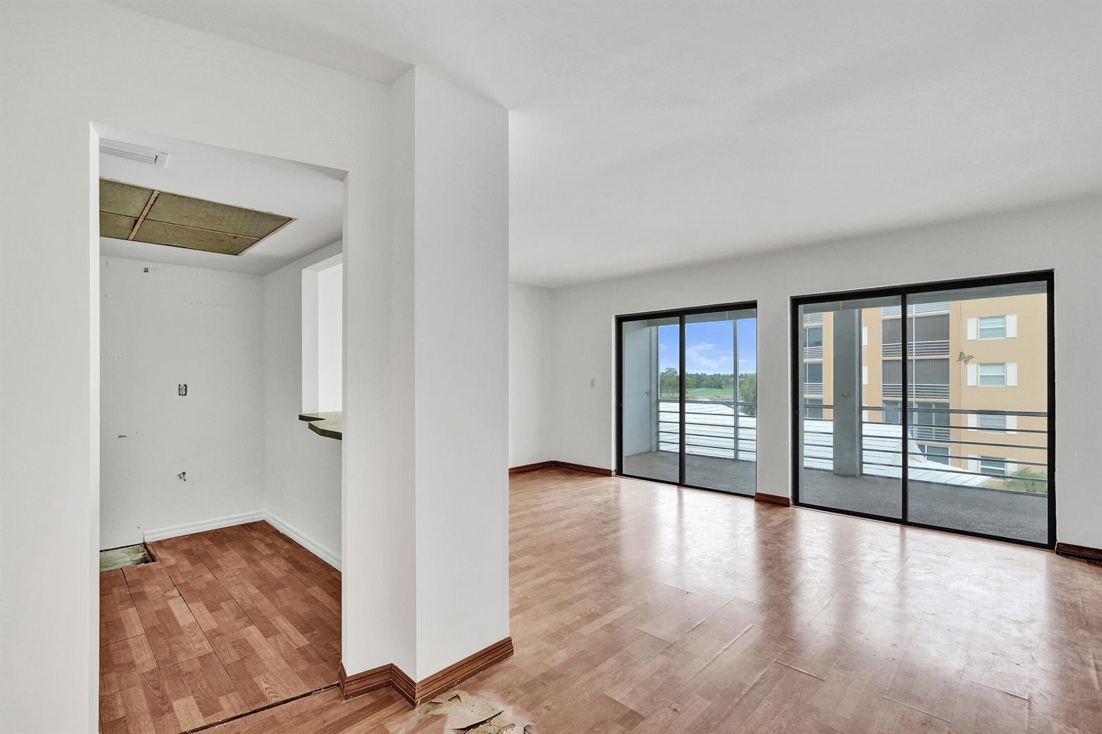 304 Golfview Road # 304, North Palm Beach FL 33408 photo 5