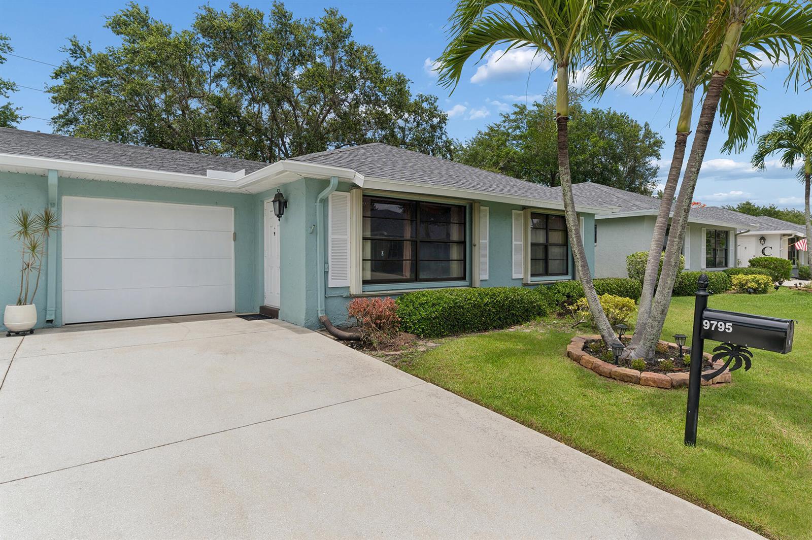 9795 Tabebuia Tree Drive # B, Boynton Beach FL 33436