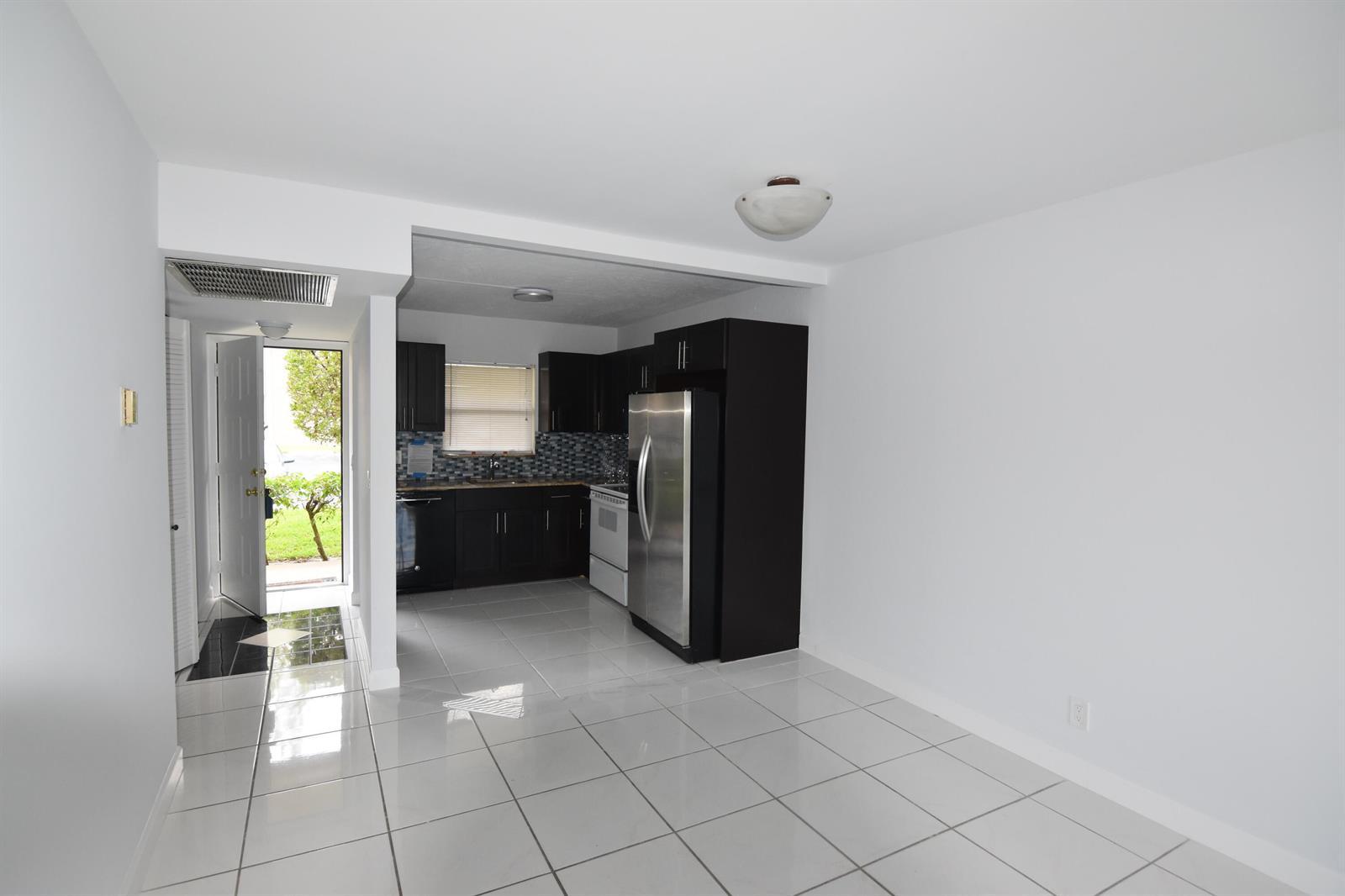 21895 Lake Forest Circle # 102, Boca Raton FL 33433 photo 4