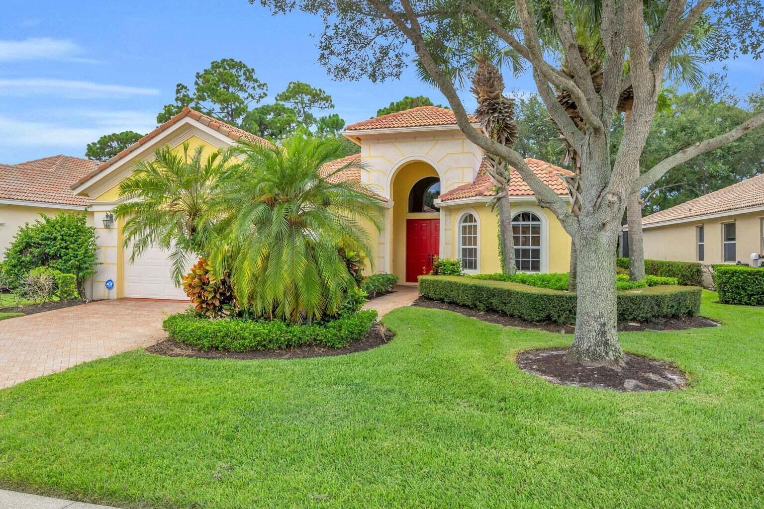 8821 Champions Way, Port St. Lucie FL 34986