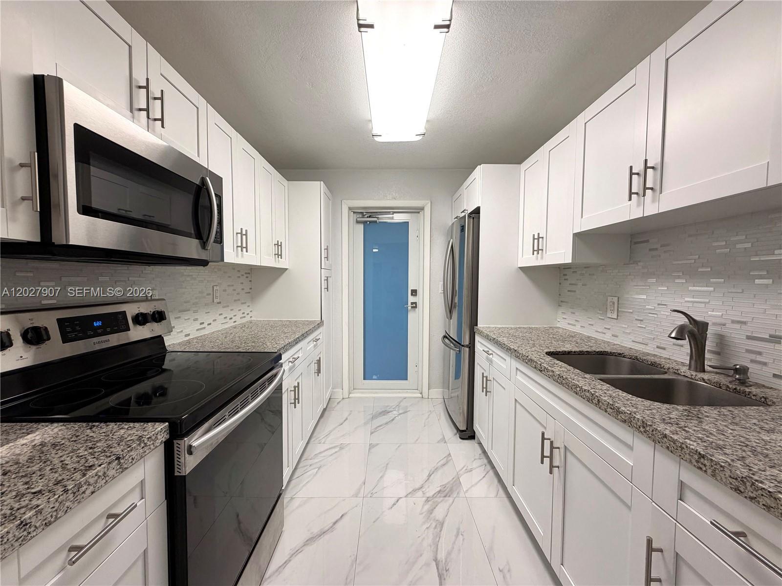 1030 9th St # 204, Miami Beach FL 33139 photo 3