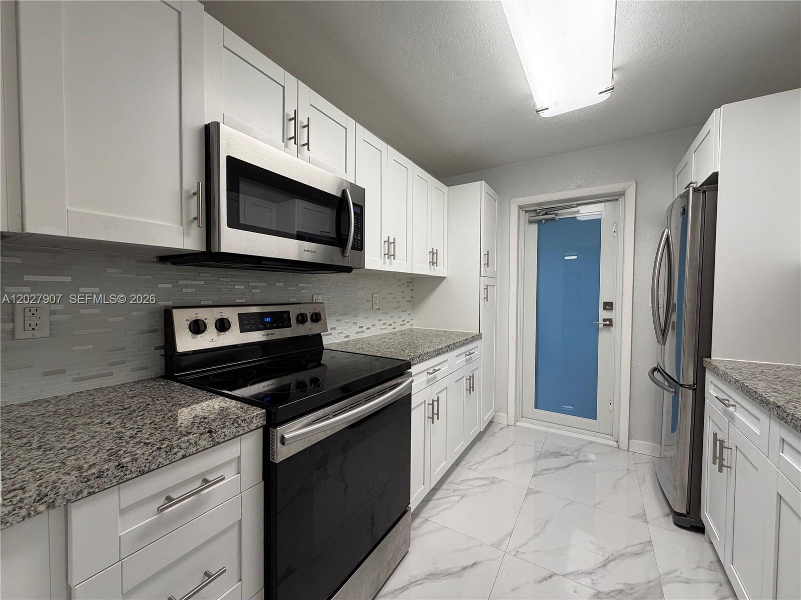 1030 9th St # 204, Miami Beach FL 33139 photo 4