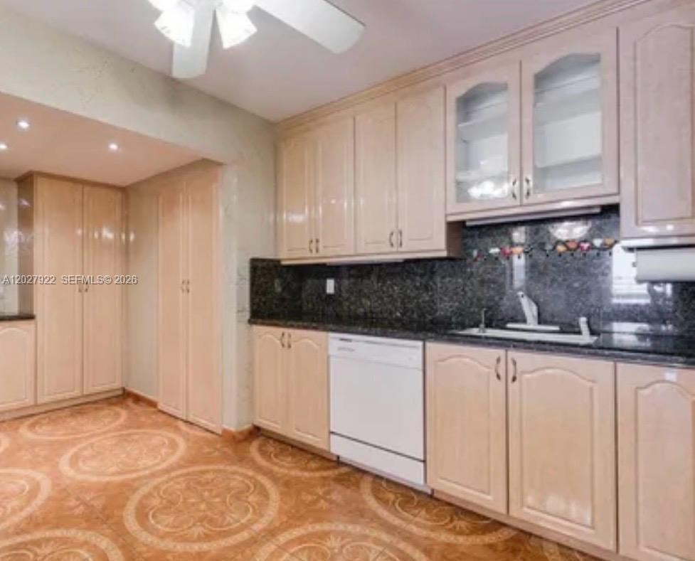 2500 Parkview Dr # 1712, Hallandale Beach FL 33009 photo 5