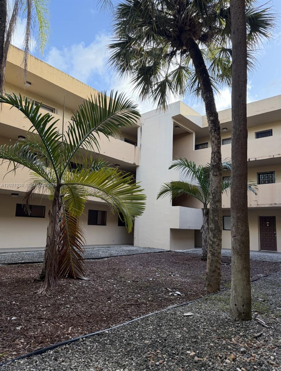 8415 SW 107th Ave # 266W, Miami FL 33173 photo 2