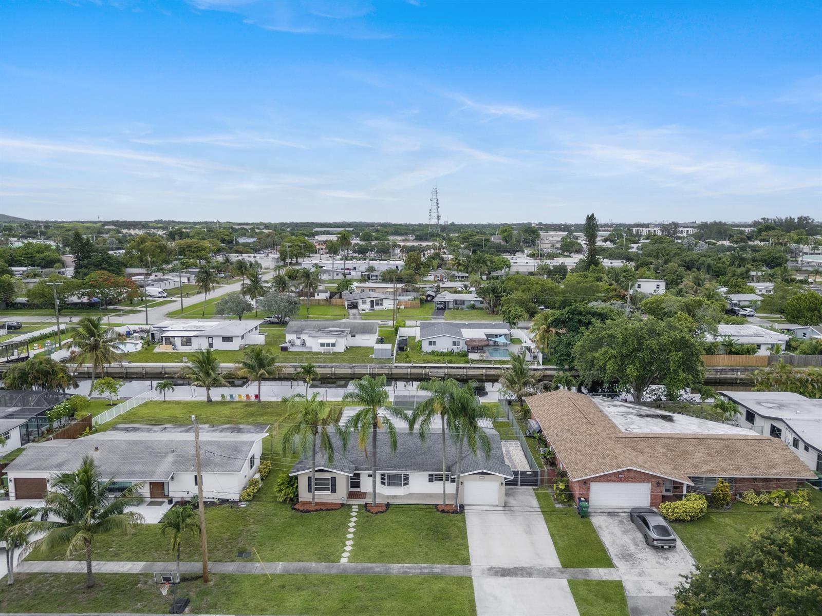 1710 W River Drive, Margate FL 33063 photo 3