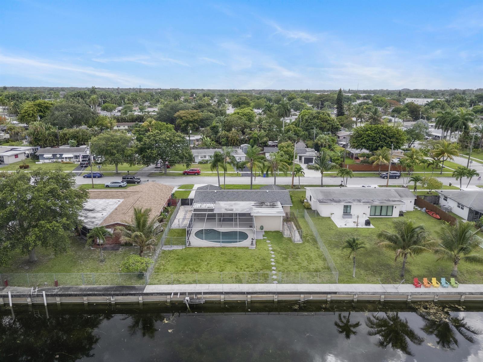 1710 W River Drive, Margate FL 33063 photo 4
