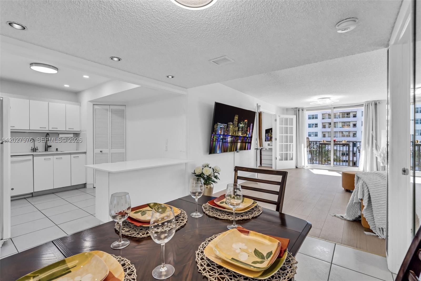 9273 Collins Ave # 503, Surfside FL 33154 photo 3