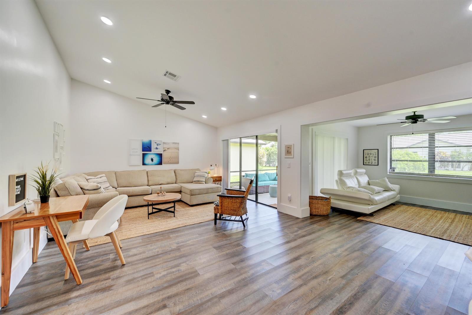 2756 Carnation Court, Delray Beach FL 33445 photo 5