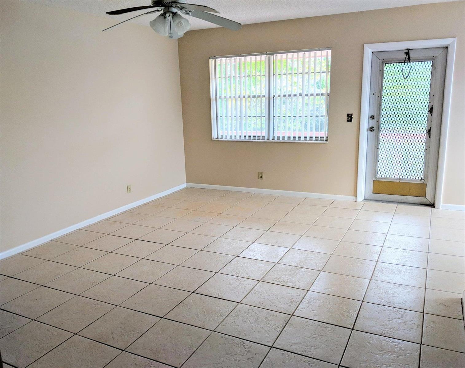 288 Norwich, West Palm Beach FL 33417 photo 4