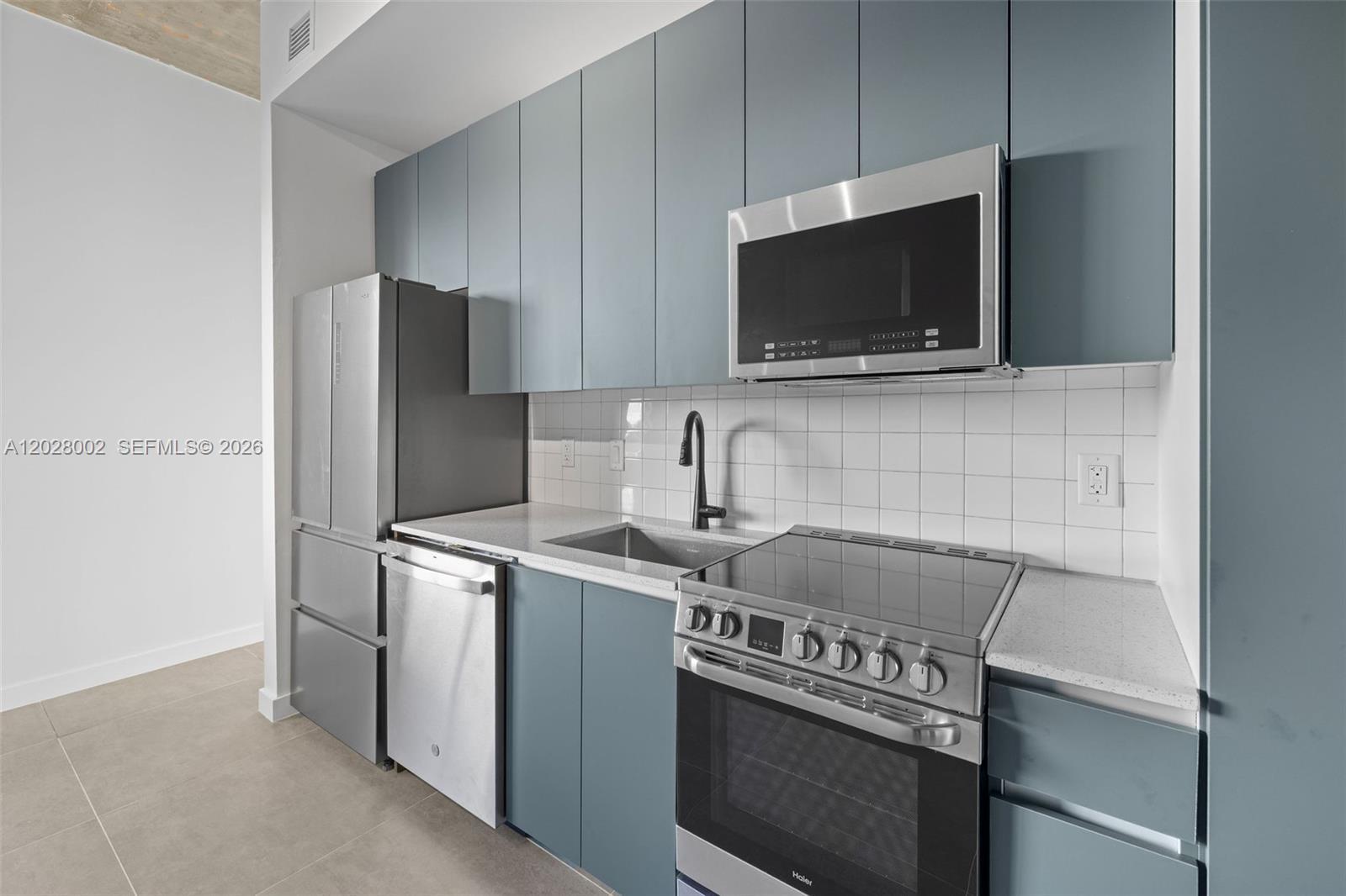 315 NW 32 ST # 306, Miami FL 33127 photo 4