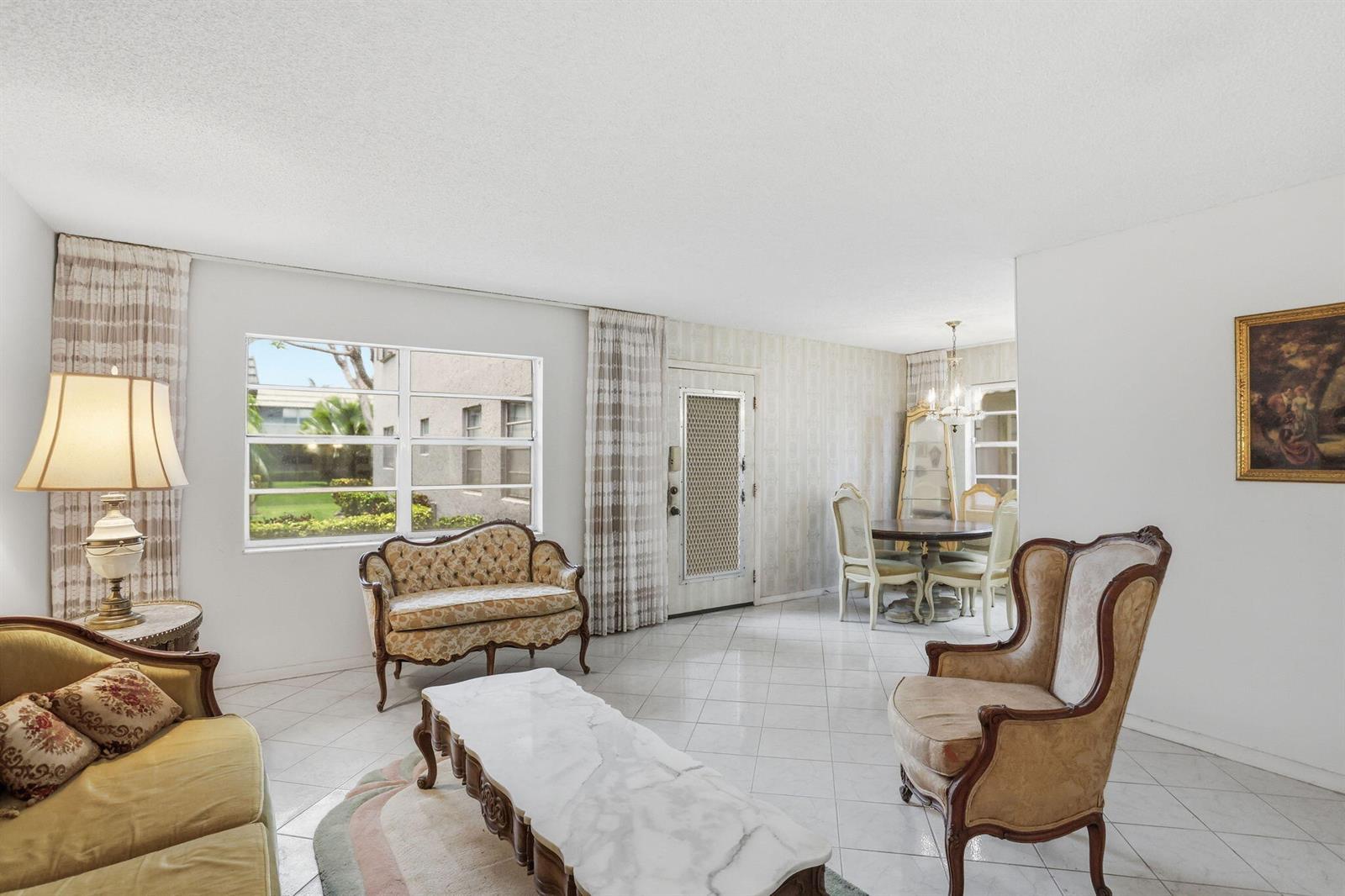 100 Flanders  C, Delray Beach FL 33484 photo 5