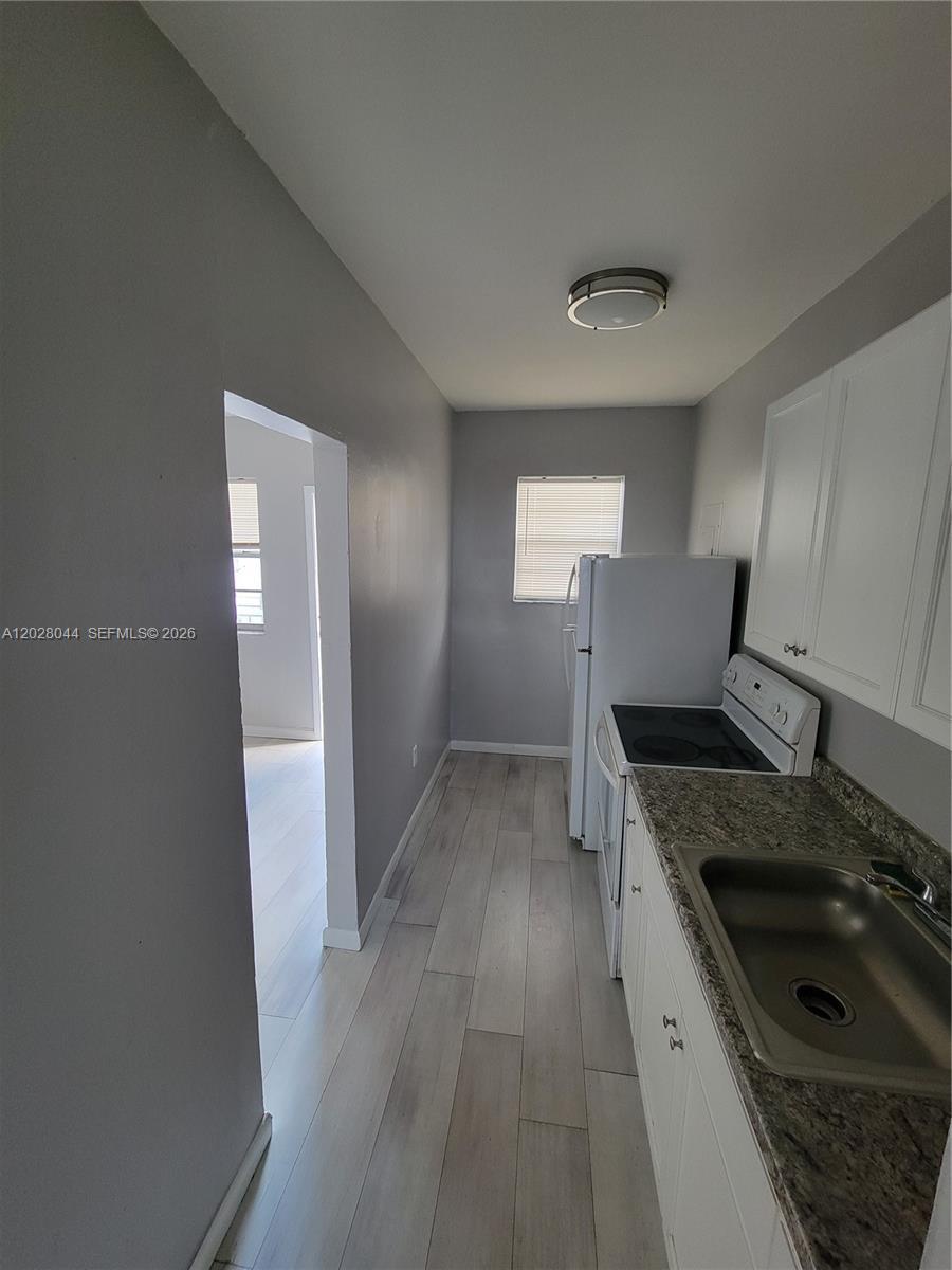 1720 NW 1st Pl # 1, Miami FL 33136 photo 3