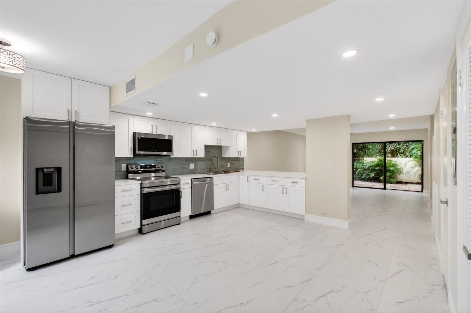 1330 NW 13th Street # 12, Boca Raton FL 33486