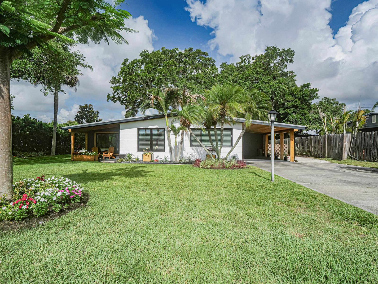 1611 4th Avenue, Vero Beach FL 32960 photo 3