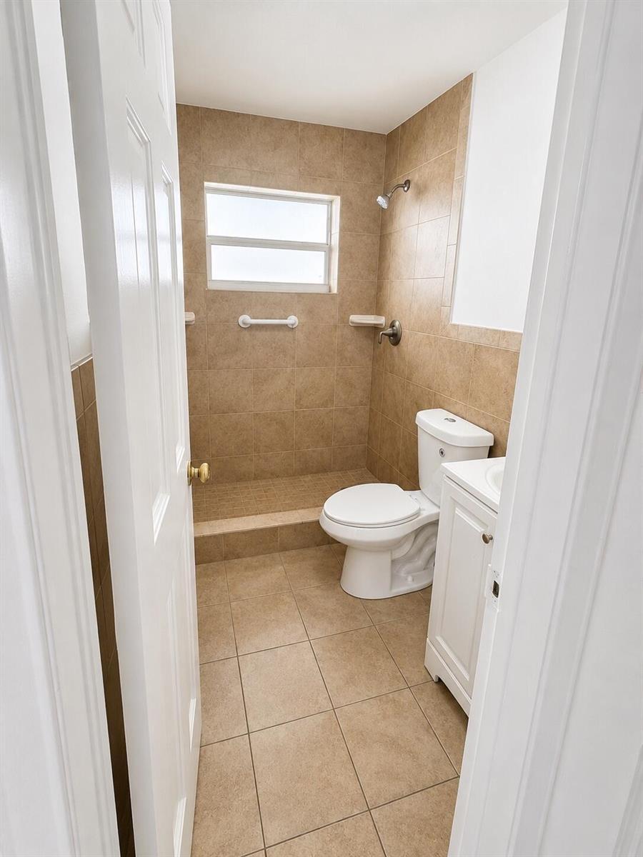 2620 East Way # 10, West Palm Beach FL 33404 photo 5