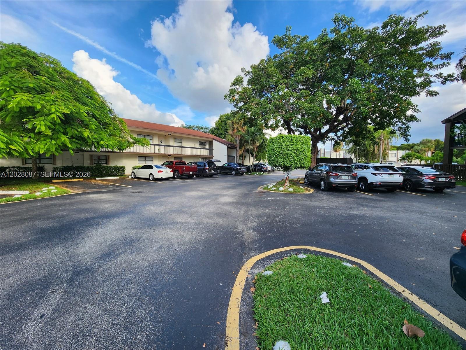 461 NW 107 Ave # 102, Miami FL 33172 photo 3