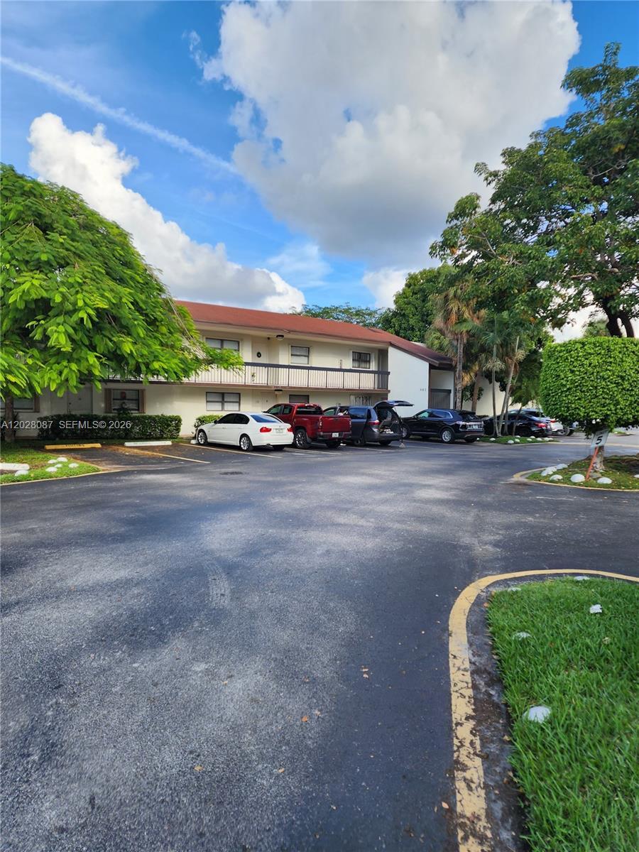 461 NW 107 Ave # 102, Miami FL 33172