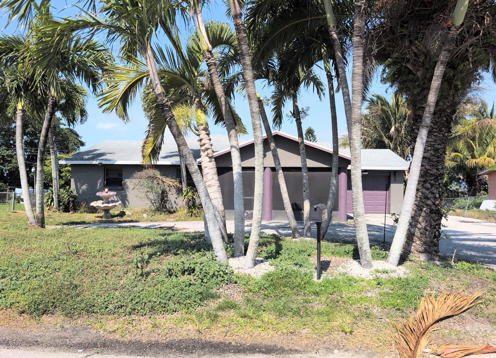455 Janice Avenue, South Bay FL 33493 photo 2