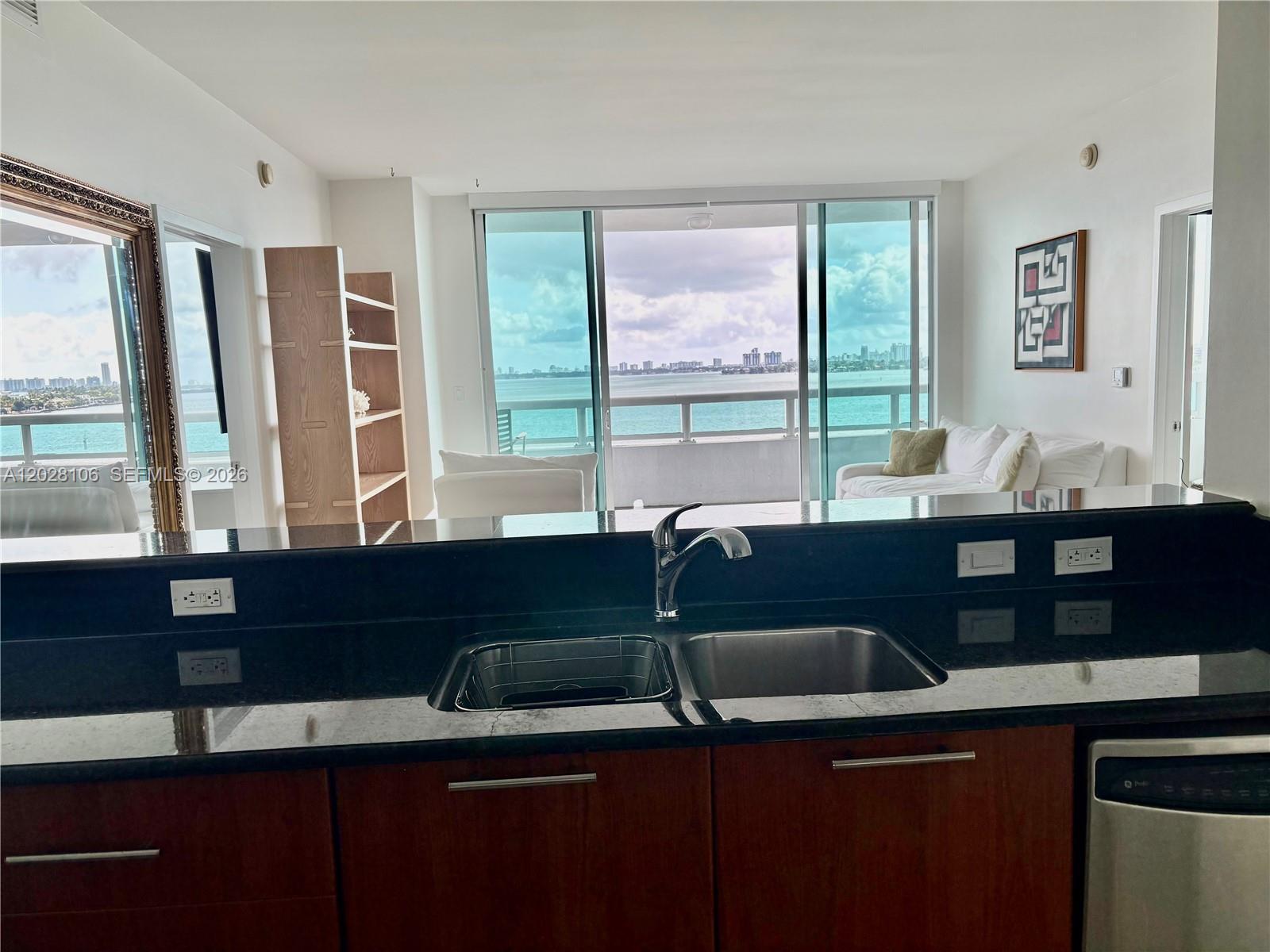 1800 N Bayshore Dr # 905, Miami FL 33132 photo 5