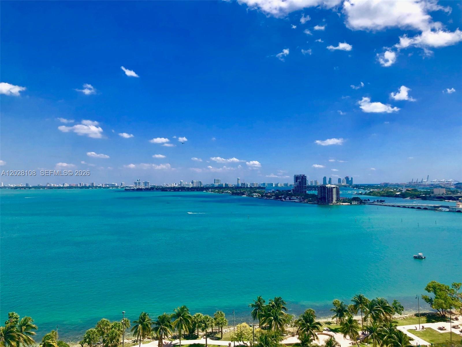 1800 N BAYSHORE DR # 1605, Miami FL 33132