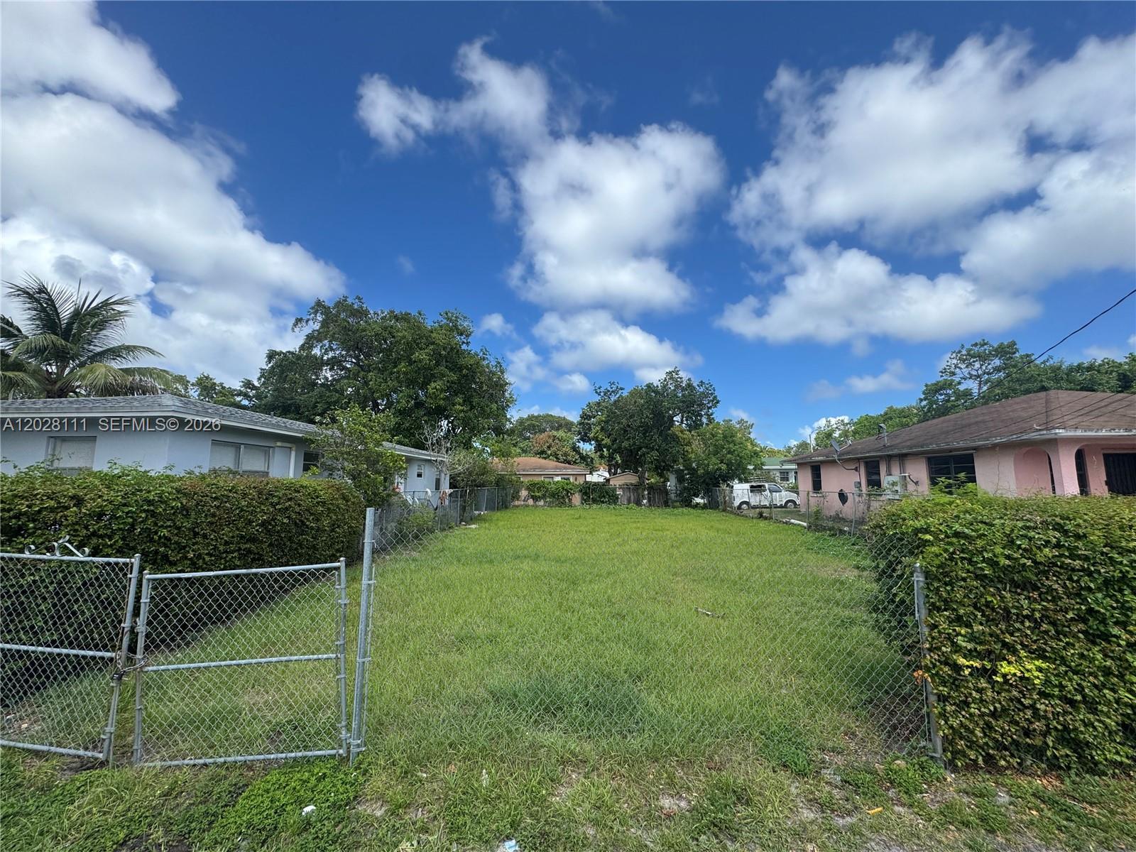 6335 NW 1st Ct, Miami FL 33150 photo 5