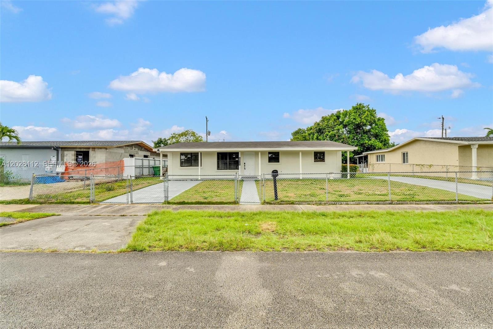 10721 SW 149th Ter, Miami FL 33176 photo 2