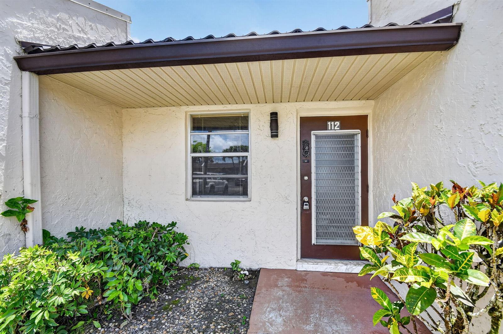 112 Lake Olive Drive, Royal Palm Beach FL 33411 photo 4