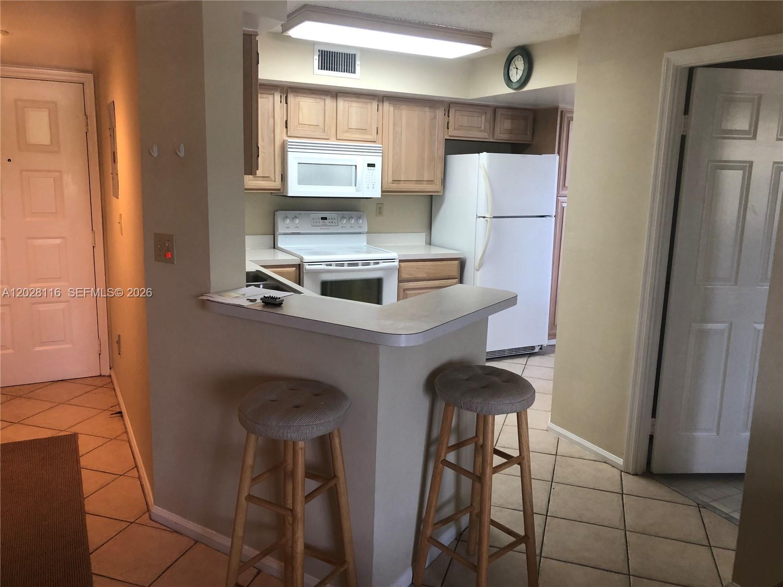 1280 S Alhambra Cir # 2201, Coral Gables FL 33146 photo 4