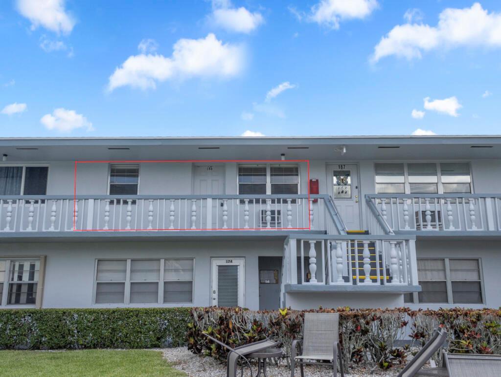 186 Norwich # 186, West Palm Beach FL 33417