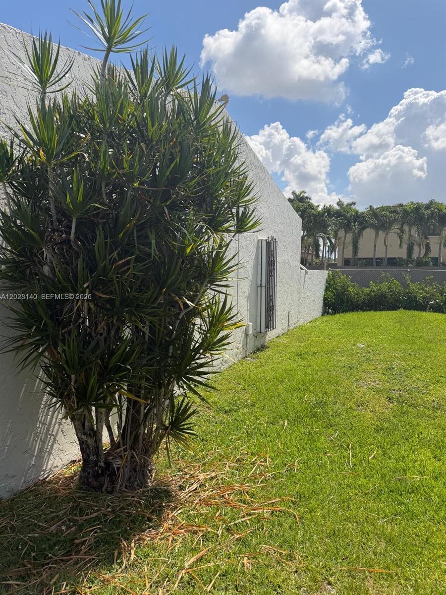 Miami, FL 33174 photo 2
