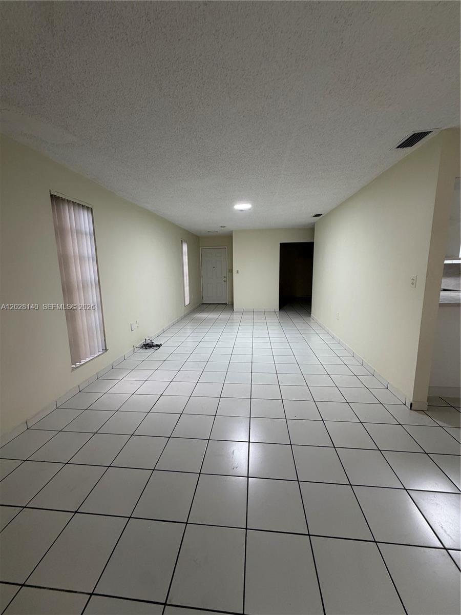 Miami, FL 33174 photo 4