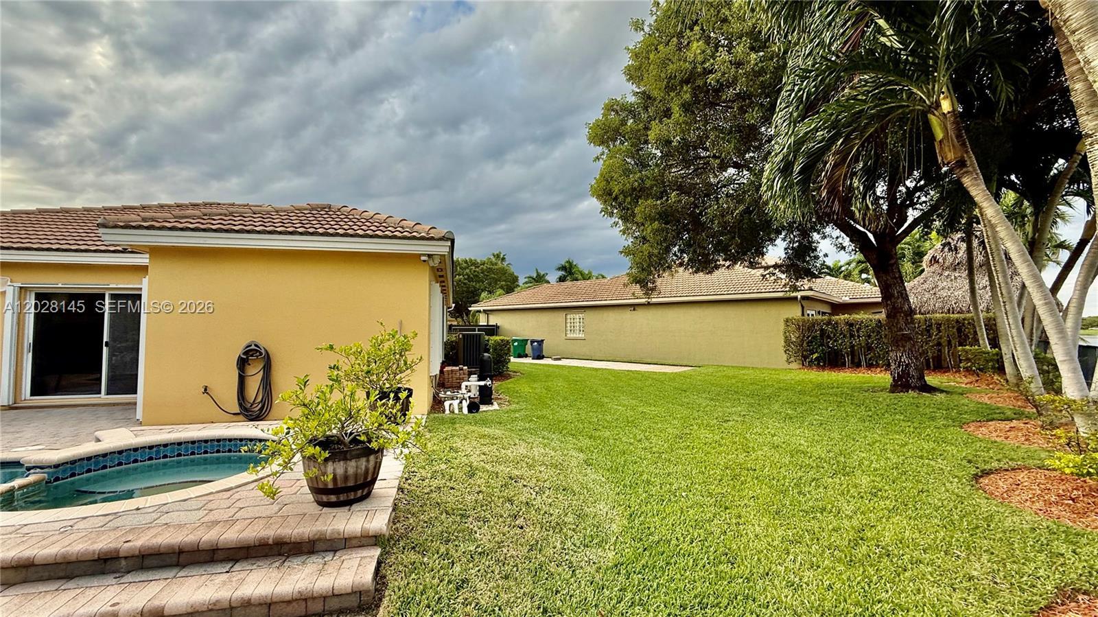 21161 SW 88th Ct, Cutler Bay FL 33189 photo 5