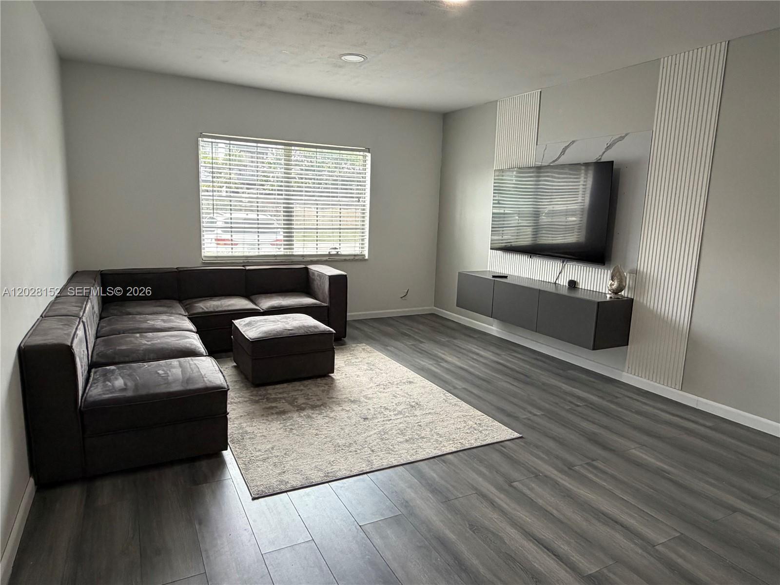 1520 Mckinley St # 107E, Hollywood FL 33020 photo 2