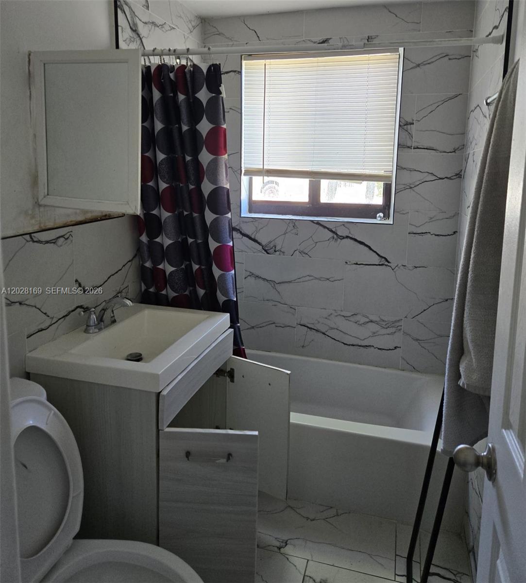 7035 Rue Granville # 2, Miami Beach FL 33141 photo 2