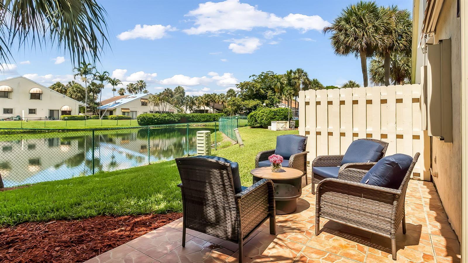 10244 NW 33rd Place, Sunrise FL 33351 photo 2