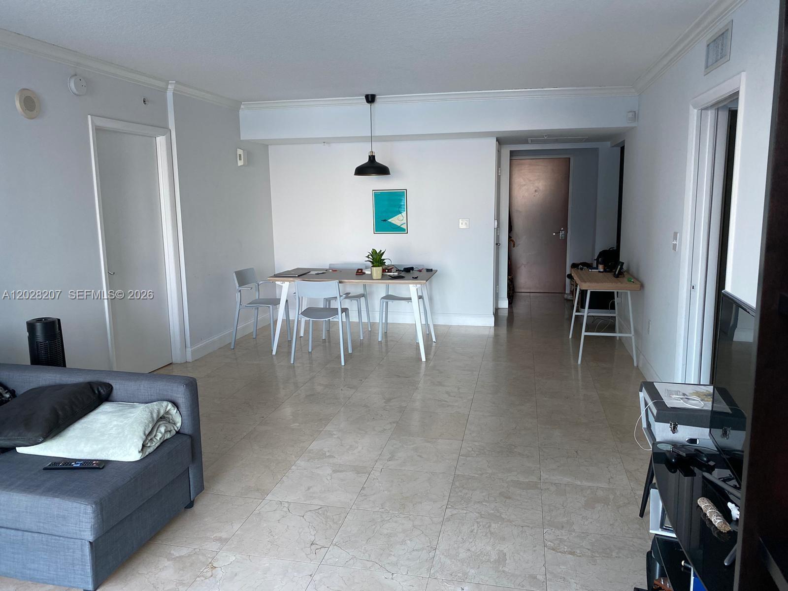 31 SE 5th St # 2308, Miami FL 33131 photo 4