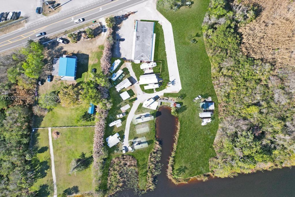 1422 US Highway 441, Okeechobee FL 34974