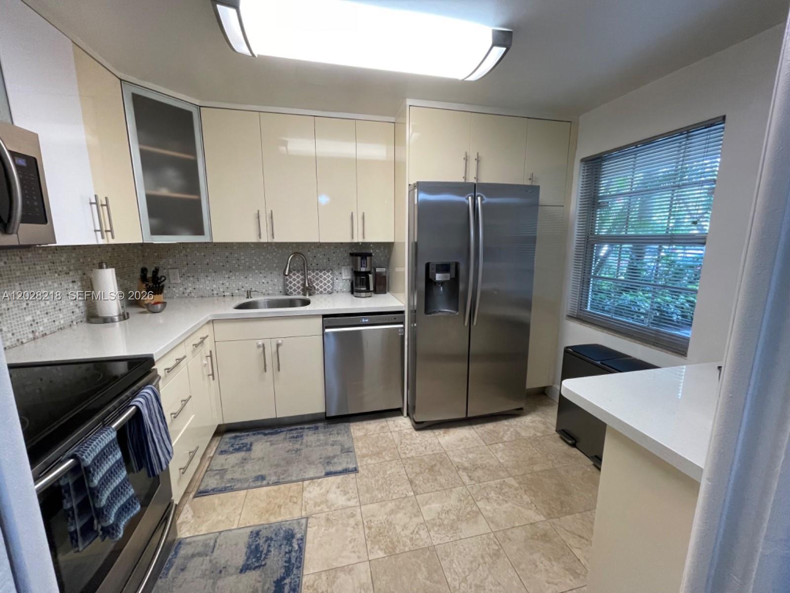 Pompano Beach, FL 33069 photo 3