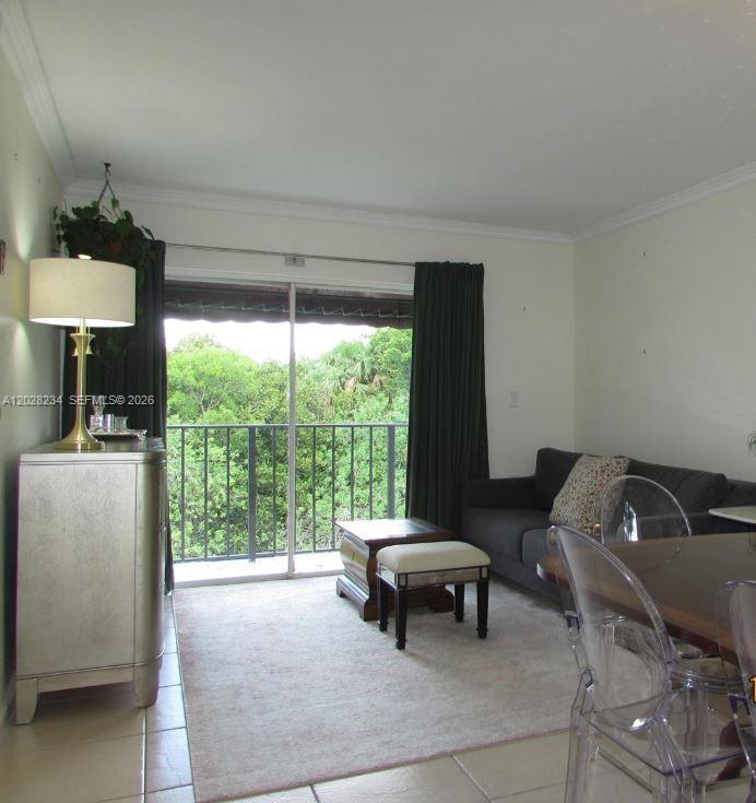 1141 Lake Victoria Dr # F, Palm Beach FL 33411 photo 3