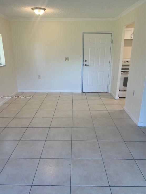 1141 Lake Victoria Dr # F, Palm Beach FL 33411 photo 4